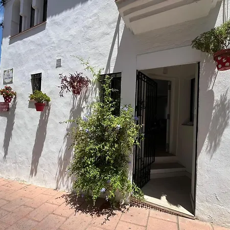 Remedios Apartment *