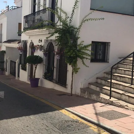 Remedios Apartment Estepona